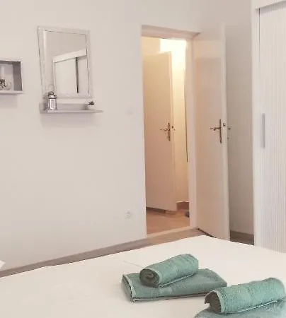 Seaview Jelsa Racic Apartment